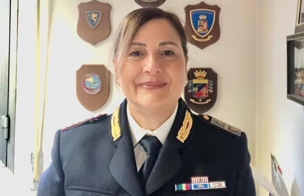 A tre anni voleva già fare la poliziotta… ora, dopo una brillante carriera nella Polizia, la Comandante Anna Grazia Fersini è in pensione