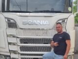 Antonio Orsini, 37enne autotrasportatore collepassese, premiato al “Salento Truck”: 1° nel Truck Pulling e 3° nello Slalom