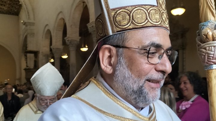 Padre Francesco Neri, Arcivescovo di Otranto, a Collepasso domenica 4 febbraio presso la Chiesa Madre