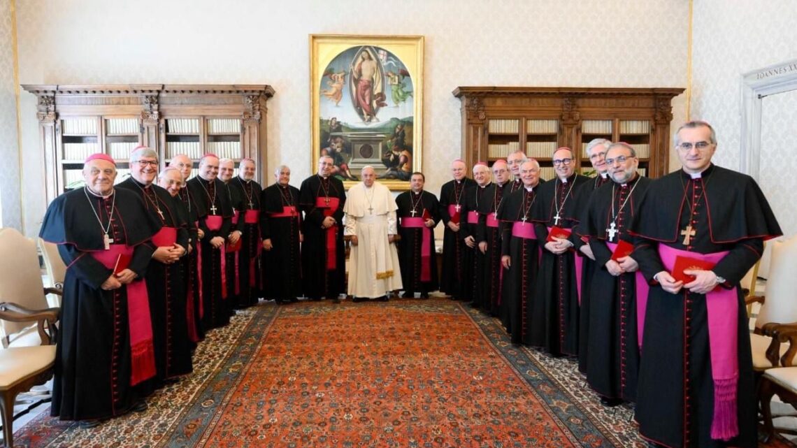 I Vescovi pugliesi a Roma per la visita “ad limina Apostolorum” incontrano Papa Francesco