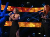 Strepitosa esibizione a “The Voice Romania” di Daniela Malerba e Elena De Salve, il “duo Elda”