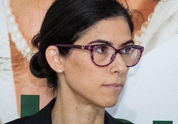 La sindaca Laura Manta candidata al Consiglio provinciale nelle “elezioni indirette” del 24 gennaio