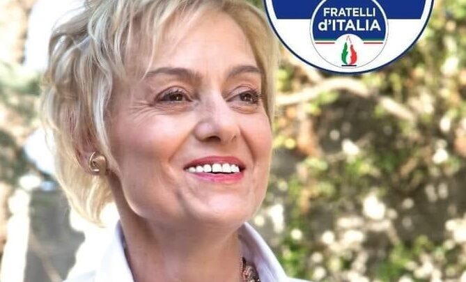 “Rappresaglia” di Menozzi: Mariarosa Grasso revocata da vicesindaca; tolte le deleghe ad Ada Ria