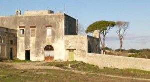 L'ingresso della Cappella di San Quintino nella masseria