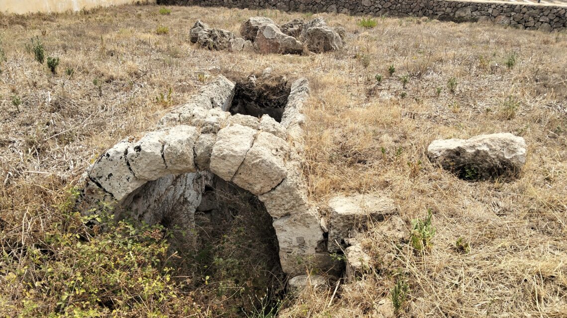 C’era una volta un monastero basiliano sulla collina di Sant’Eleuterio… ora c’è solo desolazione e abbandono. Un Parco delle Serre salentine per salvaguardare e valorizzare storia e ambiente